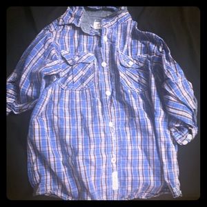 Boys button up 3/4 sleeve plaid shirt